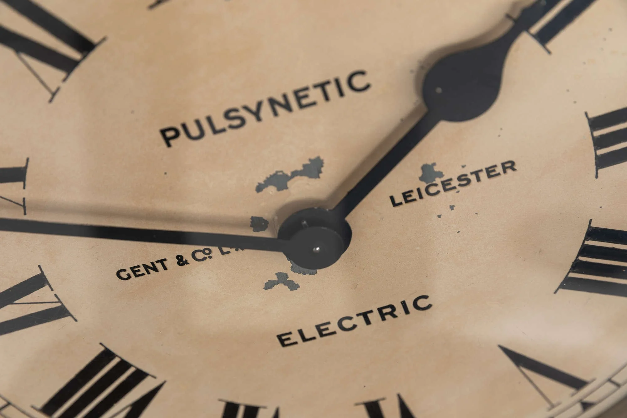 Wooden Gents of Leicester Slave Wall Clock — Antiques Workshop